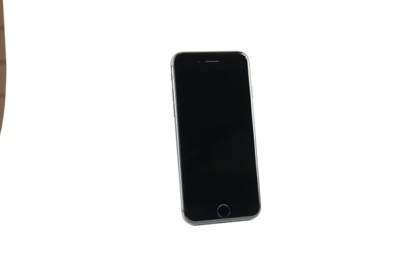 Apple iPhone 8 A1863 2GB RAM 64GB Space Gray OVP Neu